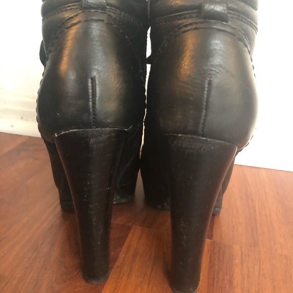 Black lace up booties - Picture 5 of 8